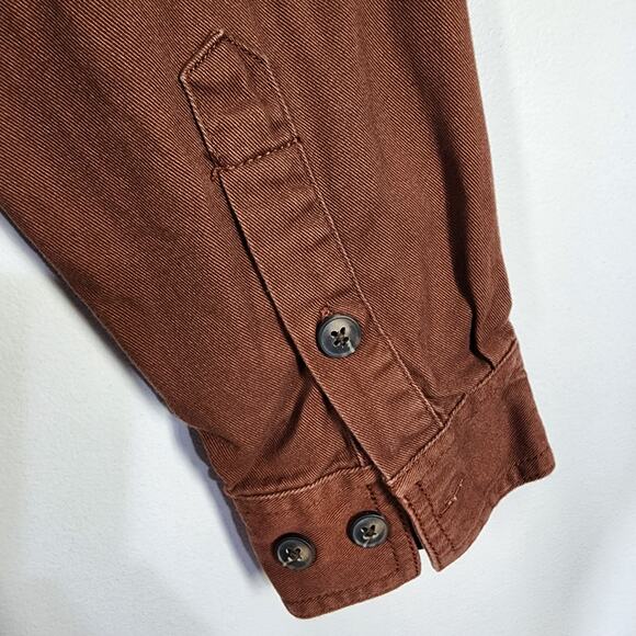 Duluth Trading Women's 40 Grit Work Shirt Brown Standard Fit Long Sleeve Large - Picture 6 of 8